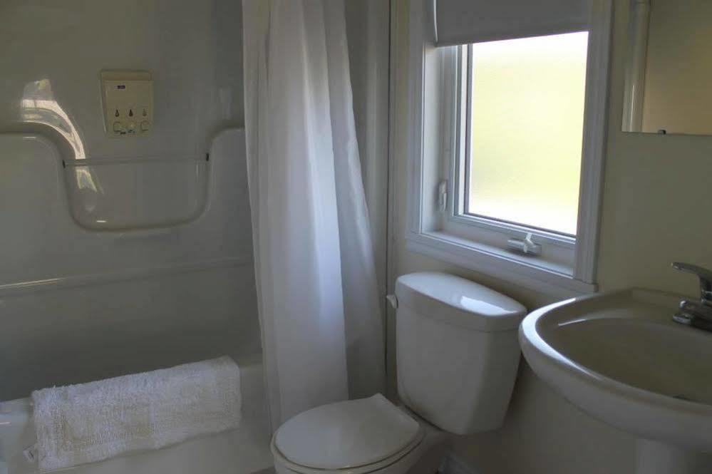Mackenzie House B&B By Elevate Rooms Port Hawkesbury Eksteriør bilde